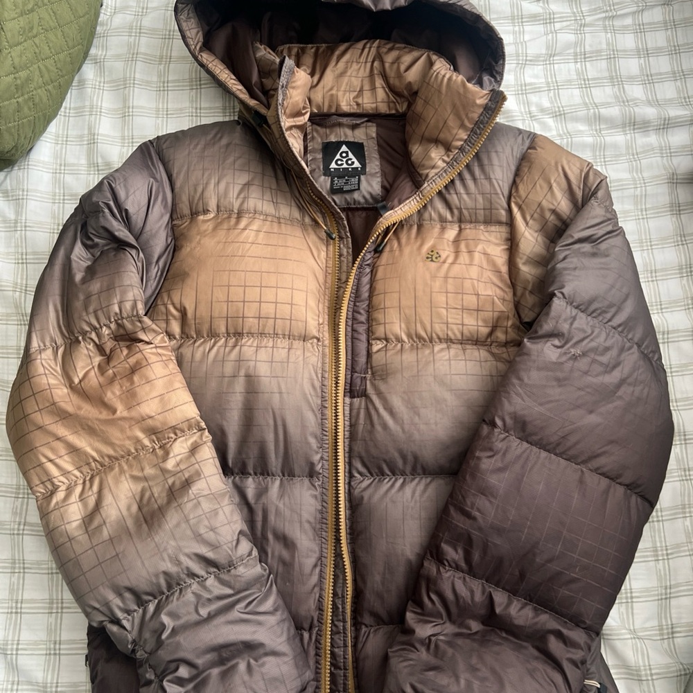 Nike ACG Gradient Puffer Jacket
